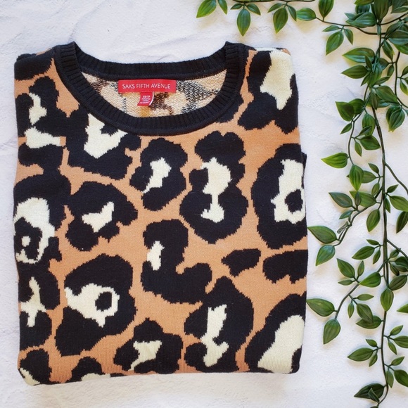 Saks Fifth Avenue Sweaters - Saks fifth avenue sweater